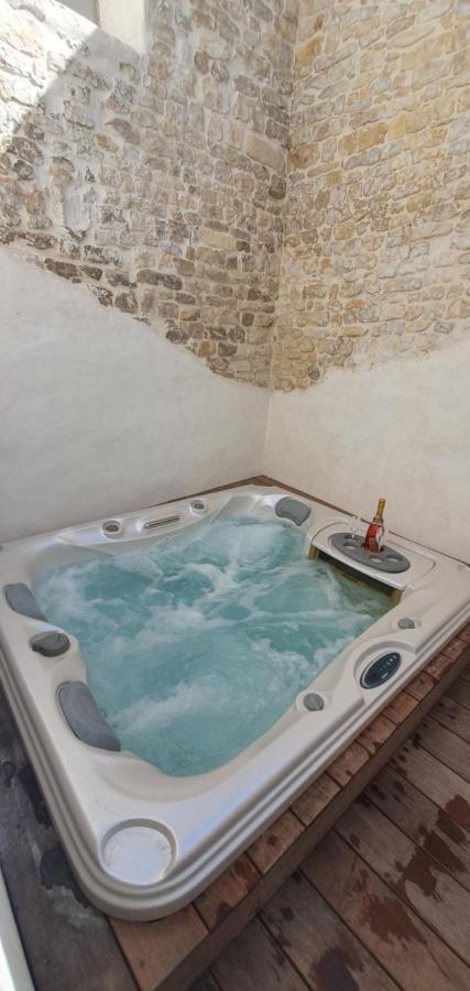L'Acqua Dolce - La Rochelle - Ile De Re - Jacuzzi Daire Dış mekan fotoğraf